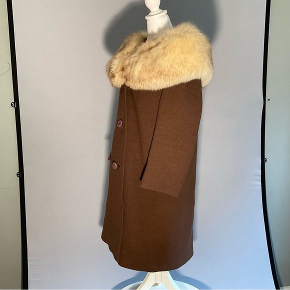 Vintage Ladies Sz 8ish Stevens Forstman Brown Wool Coat, Fox Collar - Picture 9 of 16